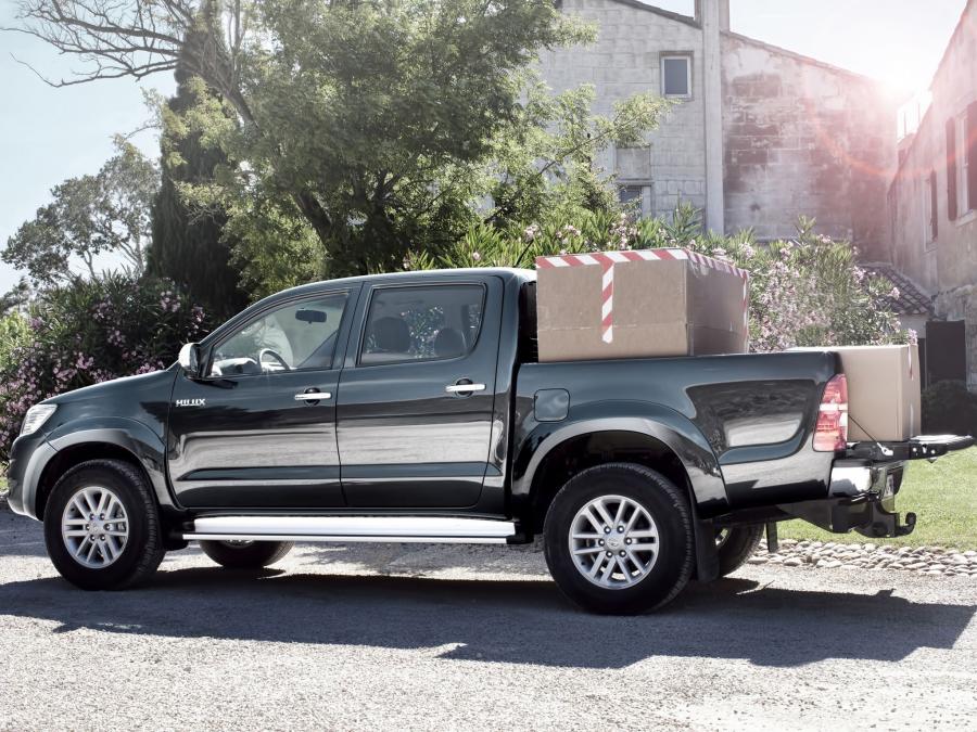  Toyota Hilux Double Cab 2011 года  (фото 4 из 11)